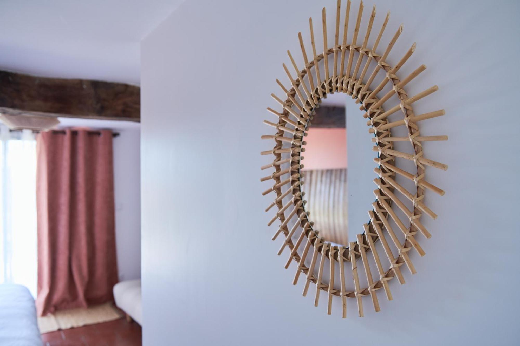Le Repaire Lagardere Bed & Breakfast Lussac  Dış mekan fotoğraf